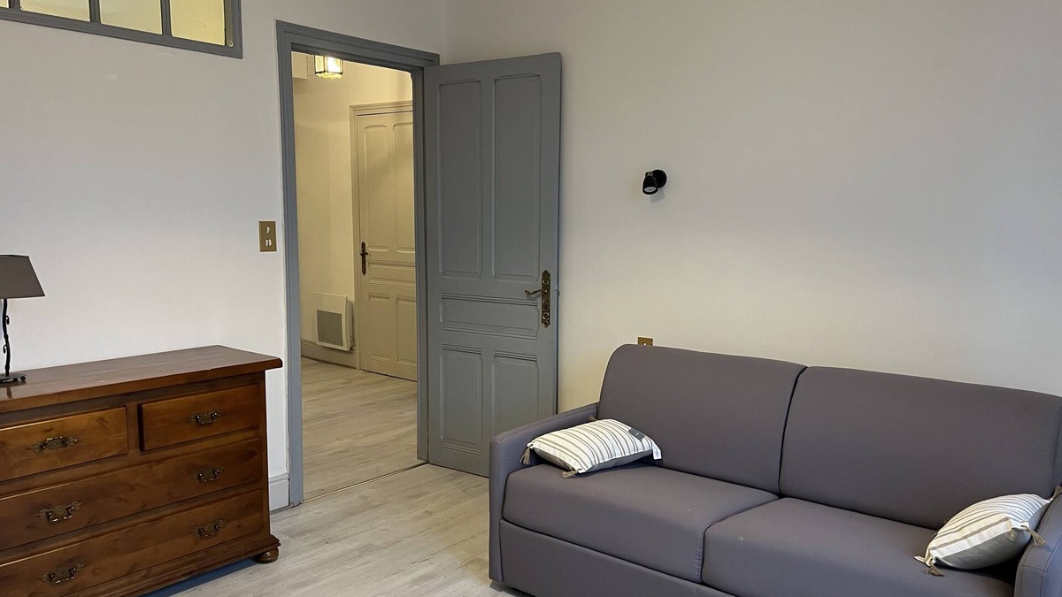 Luxeuil-les-Bains Apartment | à 800 m des Thermes, Appartement Grand F2