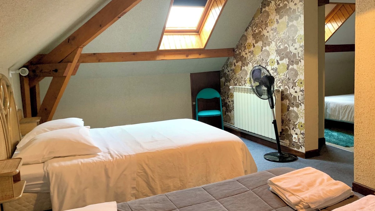 La Souterraine Hotel | À la Porte Saint Jean