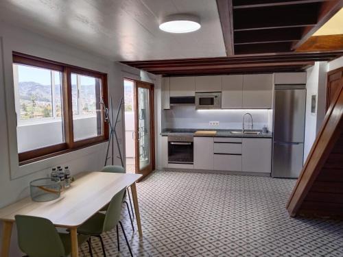 Historical Center Apartment | Ático el Sol, 10