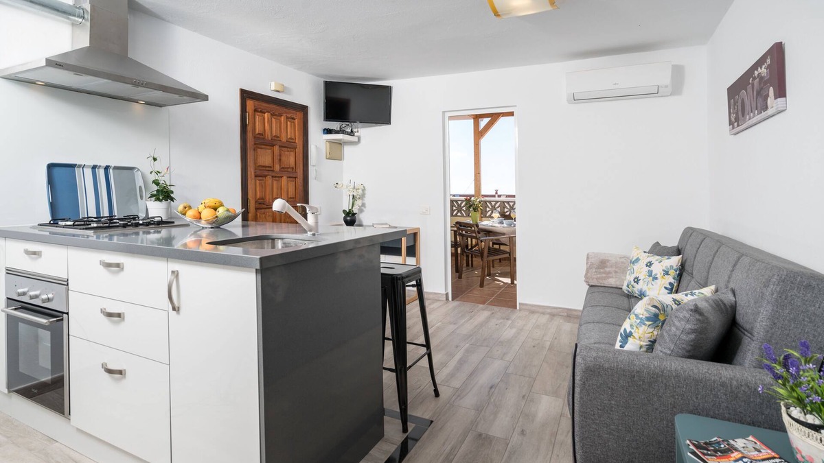 Las Zocas Apartment | ÁTICO Martín, Las Zocas Holiday Home