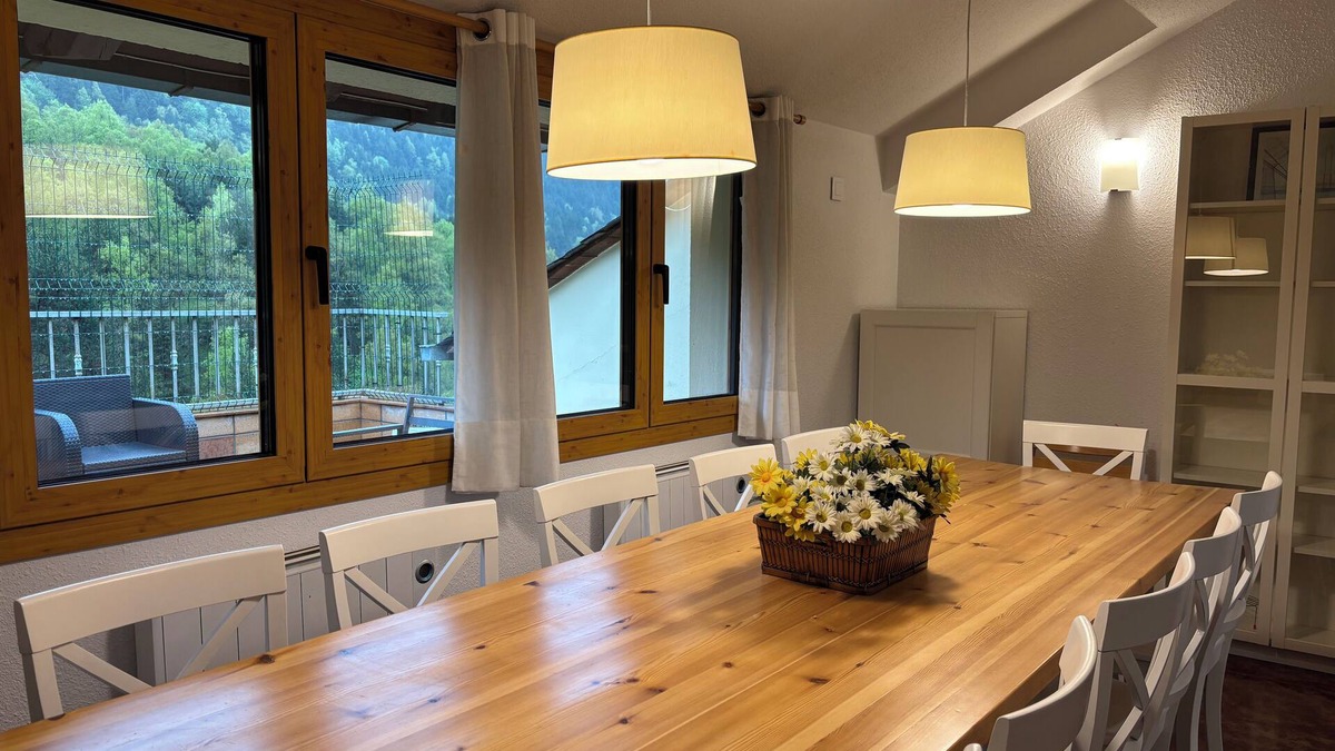 L'Aldosa de Canillo Apartment | Ático para 12 personas con Vistas Panorámicas