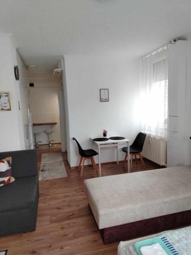 Nyiregyhaza Apartment | Átutazó Apartman