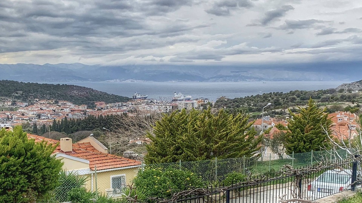 Konak Villa | Çeşme merkezde villa