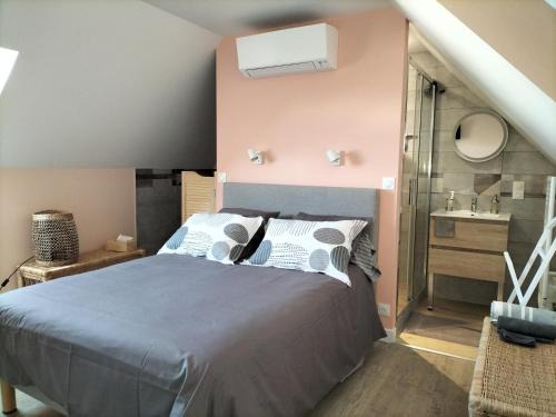 Pontavert Bed & Breakfast | Étape au Chemin des Dames - Chambre et table d'hôtes