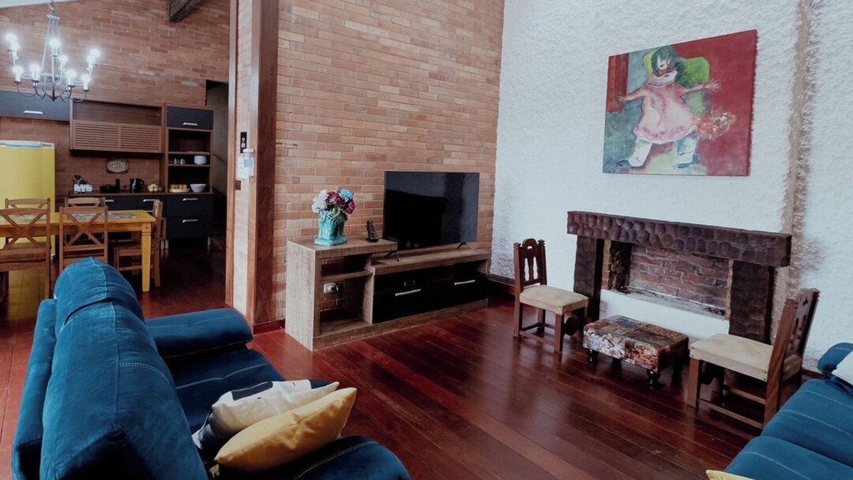 Humaita House | Ótima casa ampla em localização privilegiada!