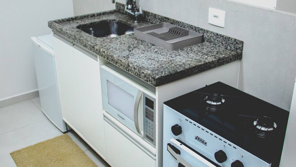 Itajuba Apartment | Ótima kitnet prox à UNIFEI com Wi-Fi e Smart TV