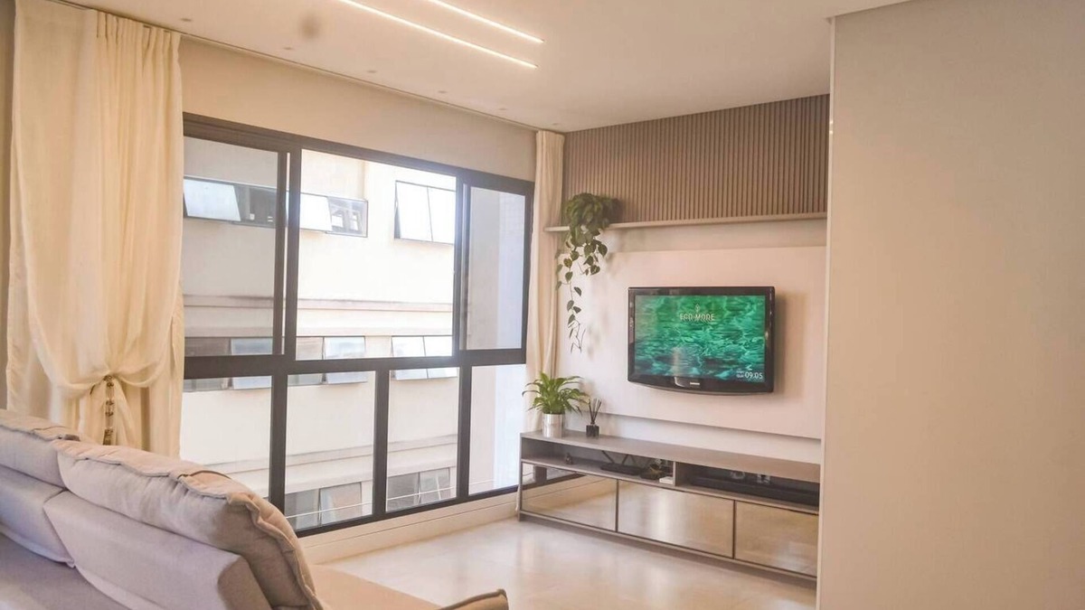 Castelo Branco Apartment | Ótimo apto com WiFi à 550m do mar em Itapema/SC