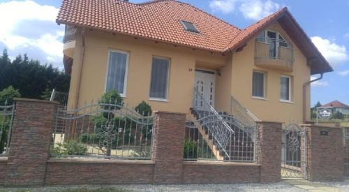 Egerszalok Apartment | Öreghegy Vendégház
