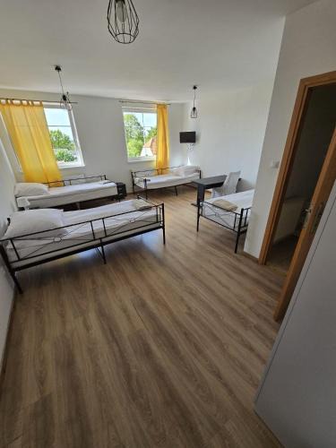 Sroda Slaska Hotel | Średzka Korona