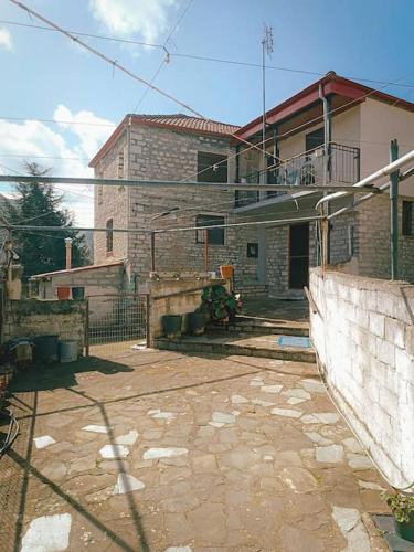 Zagori Apartment | Άγιος Μηνάς - Αστράκα View