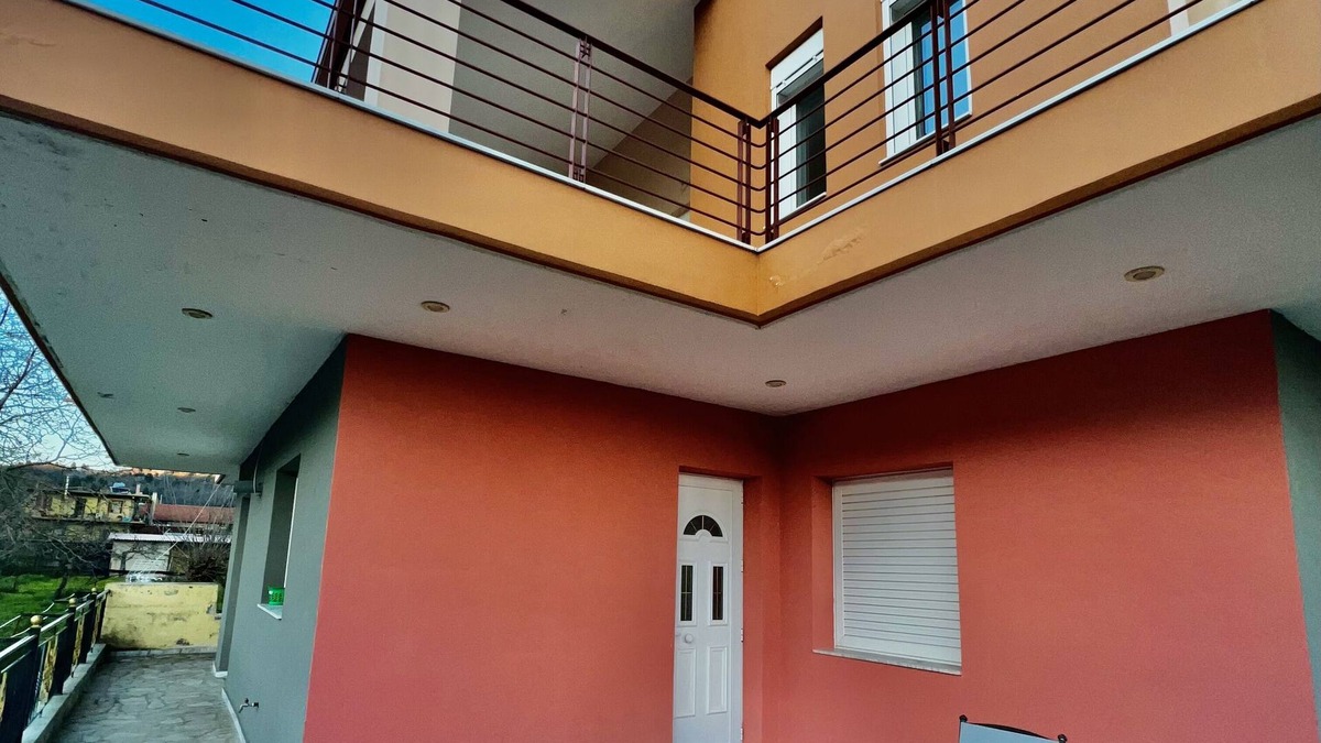 Karyes House | Απολαυστικος χώρος διαμονης.Σπιτι που μπορει να φιλοξενησει ολοκληρη οικογενεια.