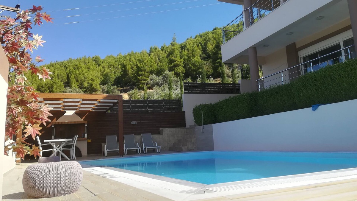 Nerotrivia Villa | Αυτόνομη βίλα με ιδιωτική πισίνα και απέραντη θέα