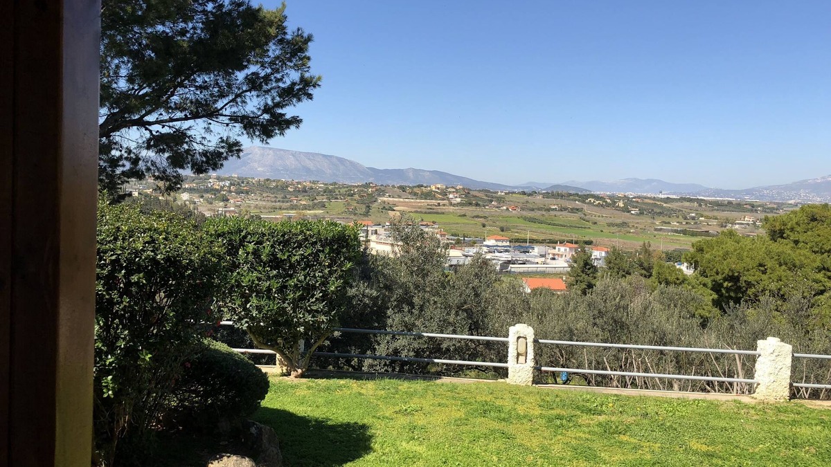 Markopoulo Mesogaias House | Εξοχικό σπίτι πολύ κοντά στην θάλασσα και 10' από το αεροδρόμιο "Ελ. Βενιζέλος".