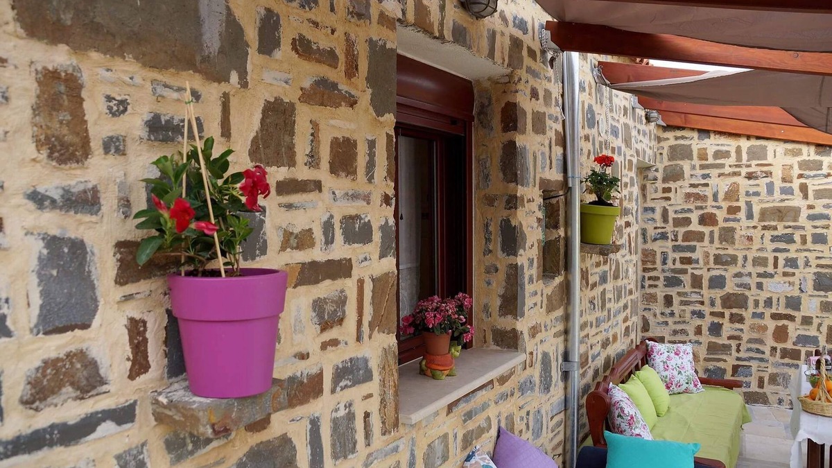 Gortyna Cottage | Κατασκευές παραδοσιακό πέτρινο σπίτι νότια Κρήτη.