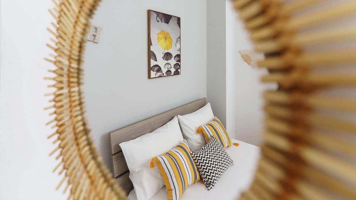 Aigaleo Apartment | Μεγάλο Διαμέρισμα φιλοξενίας 300μ από τη Στάση Μετρό Αιγάλεω-Αθηνα