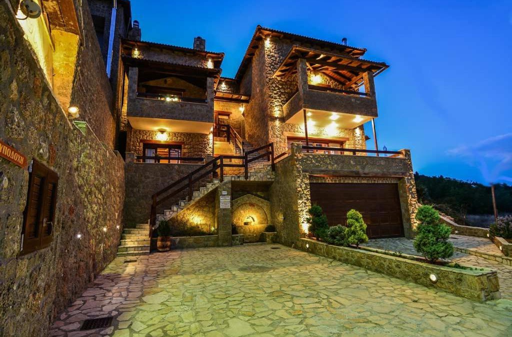 Synikia Mesi Trikalon House | Ξενώνας Σαν Παραμύθι