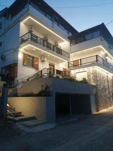 Amfikleia-Elateia Apartment | Πανόραμα