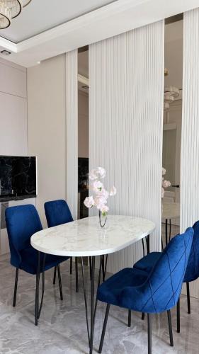 Nur-Sultan Apartment | Апартаменты в ЖК Landmark - Байтерек, Хан Шатыр, Абу Даби плаза