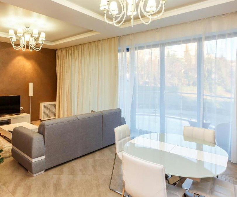 Bytkha Apartment | Апартаменты в Королевском парке