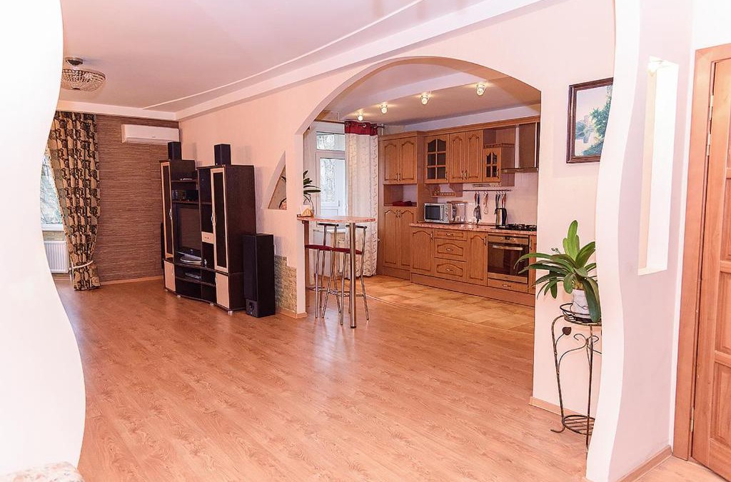 Pskov Apartment | Апартаменты Центр Псков