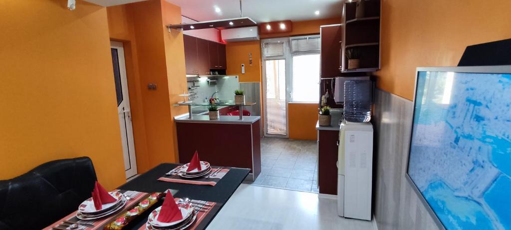 Varosha Apartment | Апартамент ВИСАИ