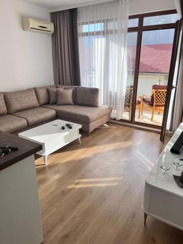 Obzor Apartment | Апартамент Дани