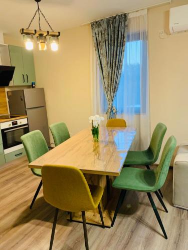 Tryavna Apartment | Апартамент за гости'HAPPY'Трявна лейк