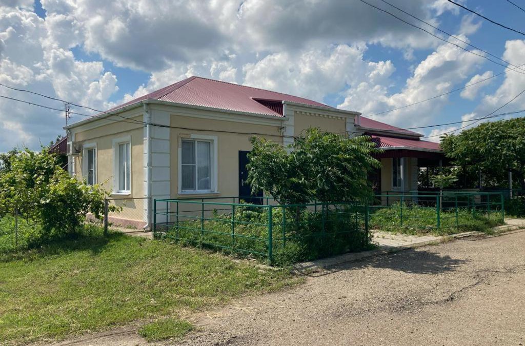 Leningradskaya Hotel | Атлас