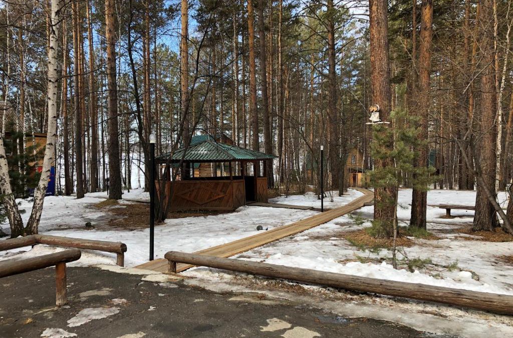 Molodezhny Cabin | База отдыха оз. Байкал