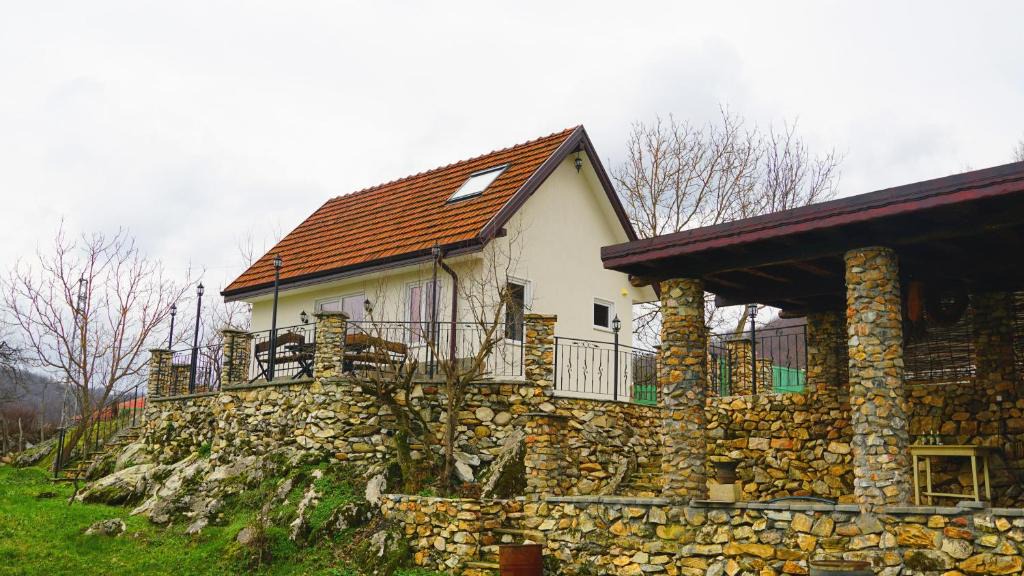Kirkovo Villa | Вила Перуле Villa Perule - Handmade cozy wooden villa in the Rhodope mountain
