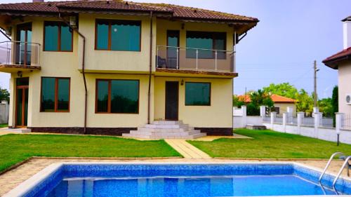 Rusalka House | Вила Роза - Villa Rosa