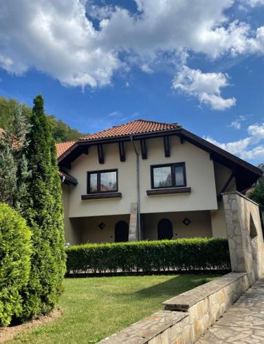 Teteven House | Вила 11 - семейна почивка в сърцето на Балкана