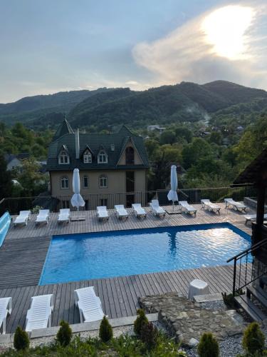 Vyzhenka Hotel | Гірський узвіз