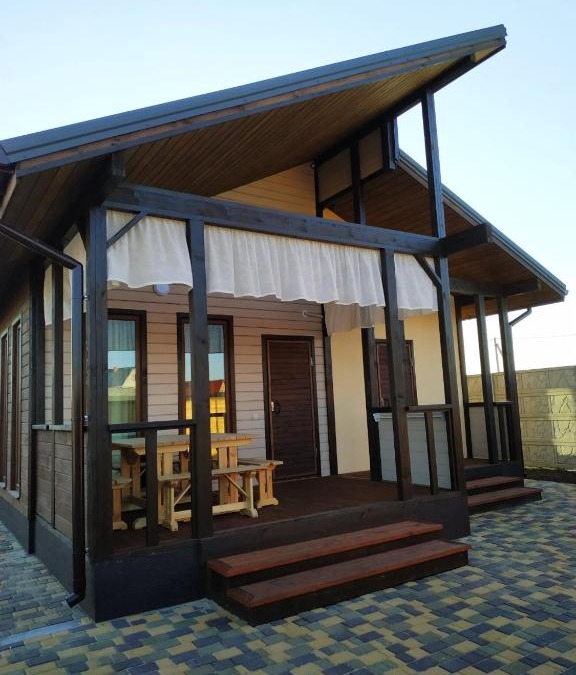 Molodizhne House | Дом Дискавери семейный у моря!