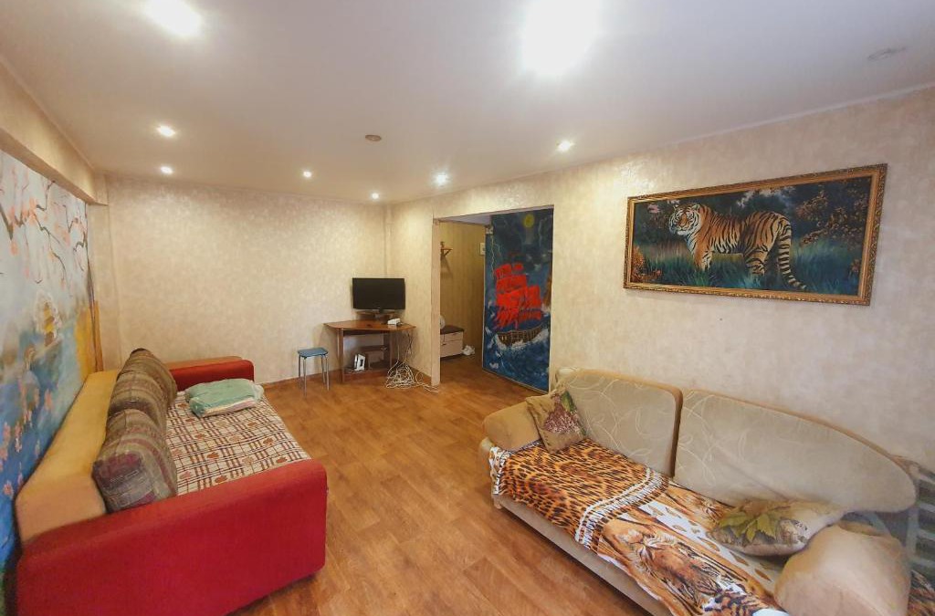 Krasnoyarsk Apartment | Западная 4
