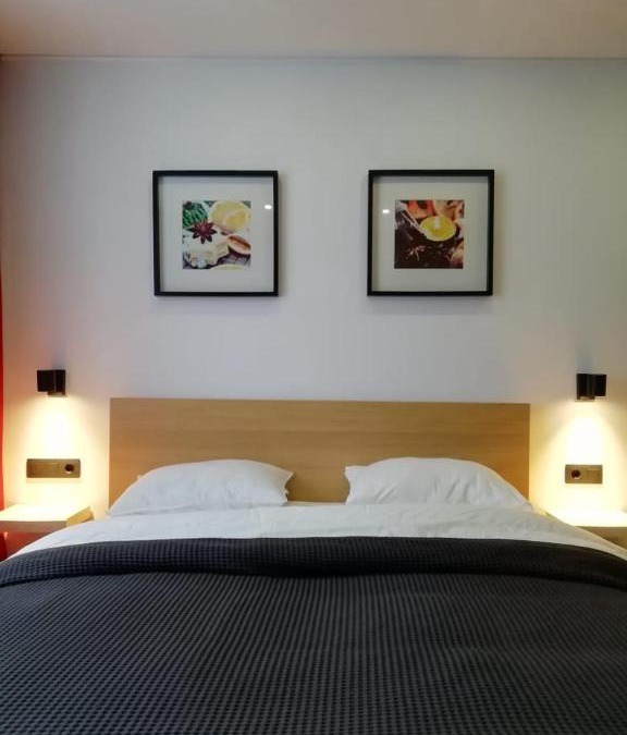 Tikhvin Apartment | Квартира на Связи 8