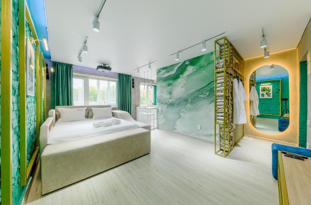 Petropavlovsk Apartment | Квартира-студия c домашним кинотеатром Ocean