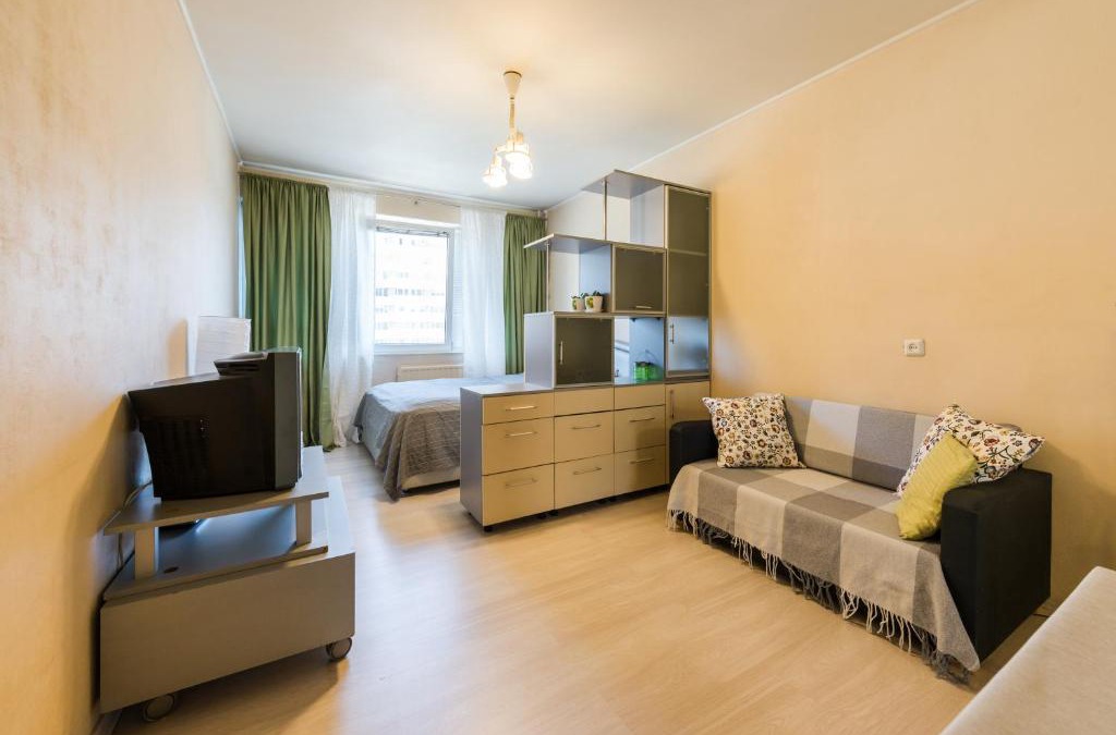 Dekabristov Island Apartment | Квартира у метро Приморская