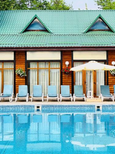 Lenins'kyi district Hotel | Комплекс відпочинку "Садиба БЕРЕЗИНО"