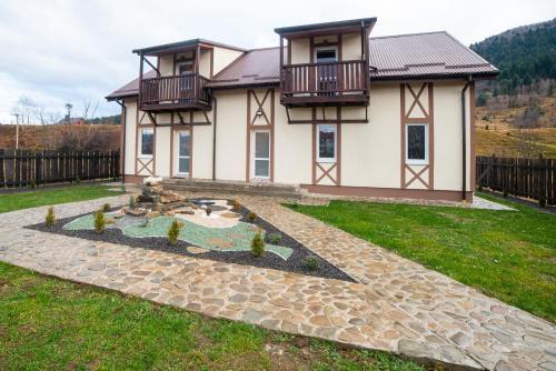 Korchyn House | Котедж "Під Горбком"