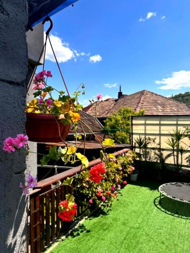 Veliko Tarnovo House | Къща за гости Трапезица с безплатен паркинг двор и веранди
