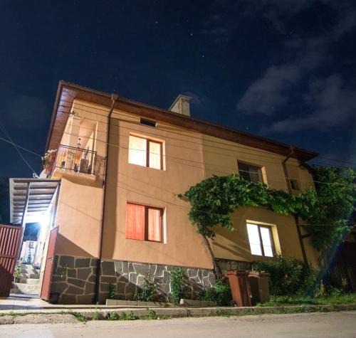 Dobrinishte House | Къща за гости ФЪН ШУЙ 88