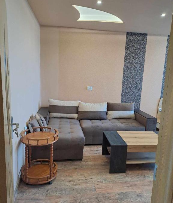 Yambol Apartment | Луксозен апартамент с гледка към парк и център