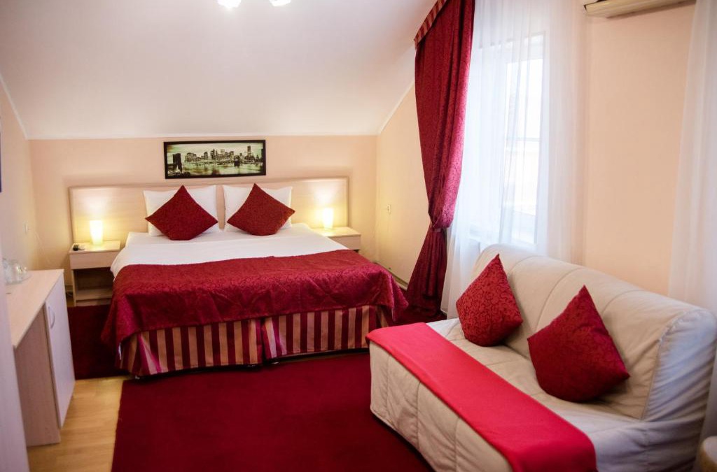 Zapadnyy okrug House | Мини-отель Iris Inn