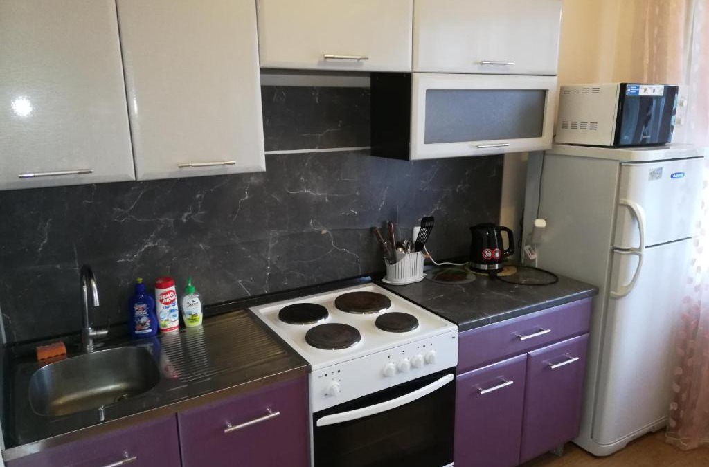 Nizhnevartovsk Apartment | Пионерская 17