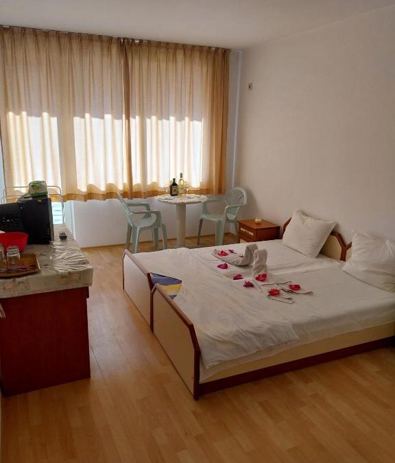 Nessebar New Town House | Стаи за гости Ники