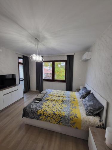 Sliven Apartment | Студио Ава 2