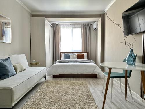 Almaty Apartment | Студия ОАЗИС с видом на Коктобе