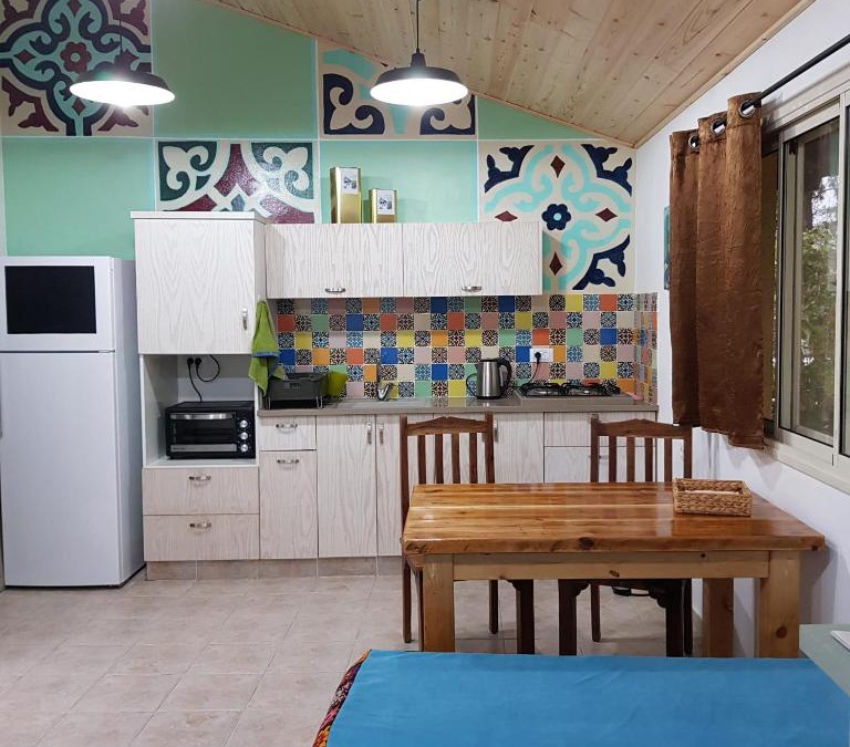 She'ar Yashuv House | אירוח סילברמן