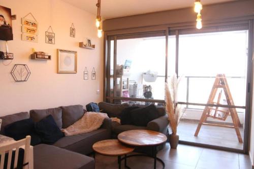 Ra'ananna Apartment | דירת בוטיק כיפית לשומרי שבת וכשרות בלבד